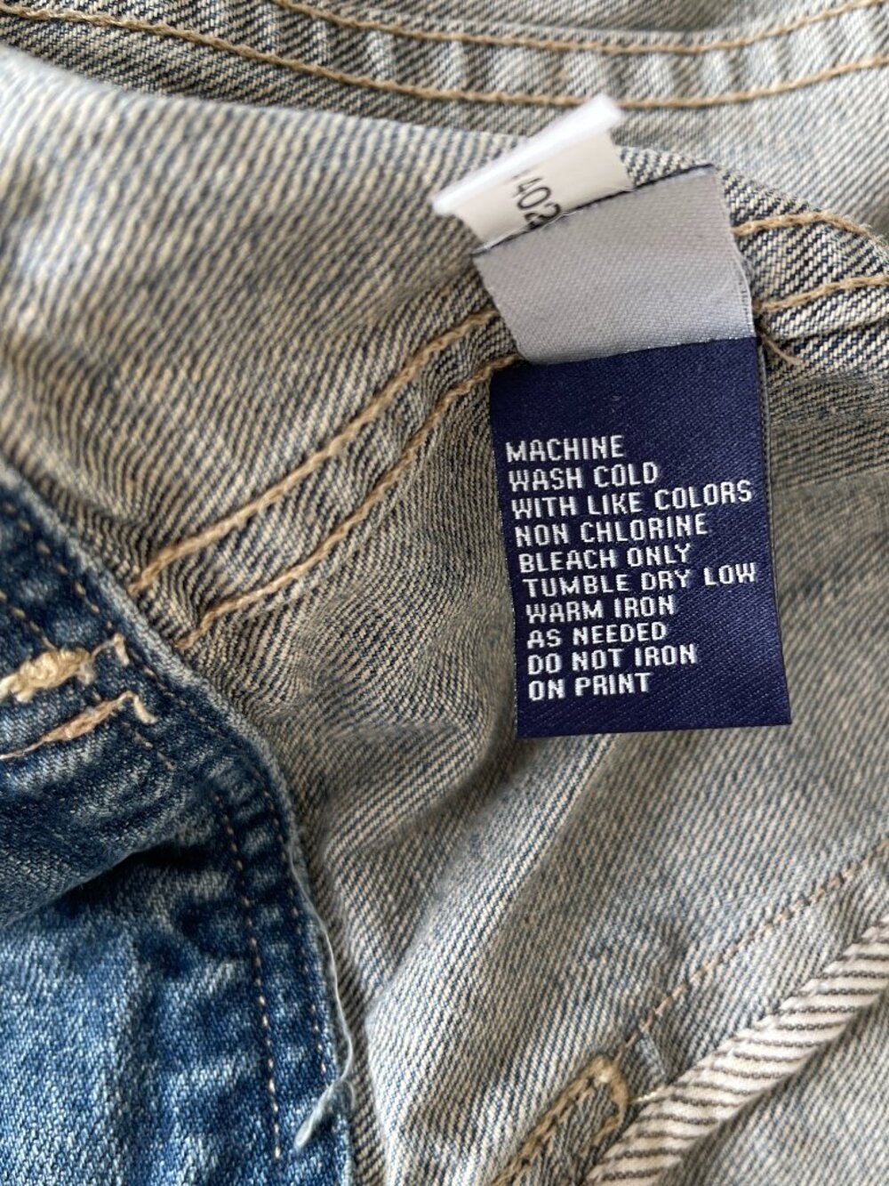 Madewell Denim Jean Jacket - Picture 10 of 11
